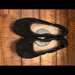 Hush Puppy suede ballet flats